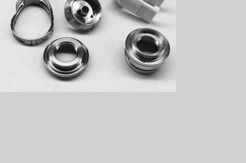 玻璃镜子铝合金边框选择电泳工艺的优势是什么